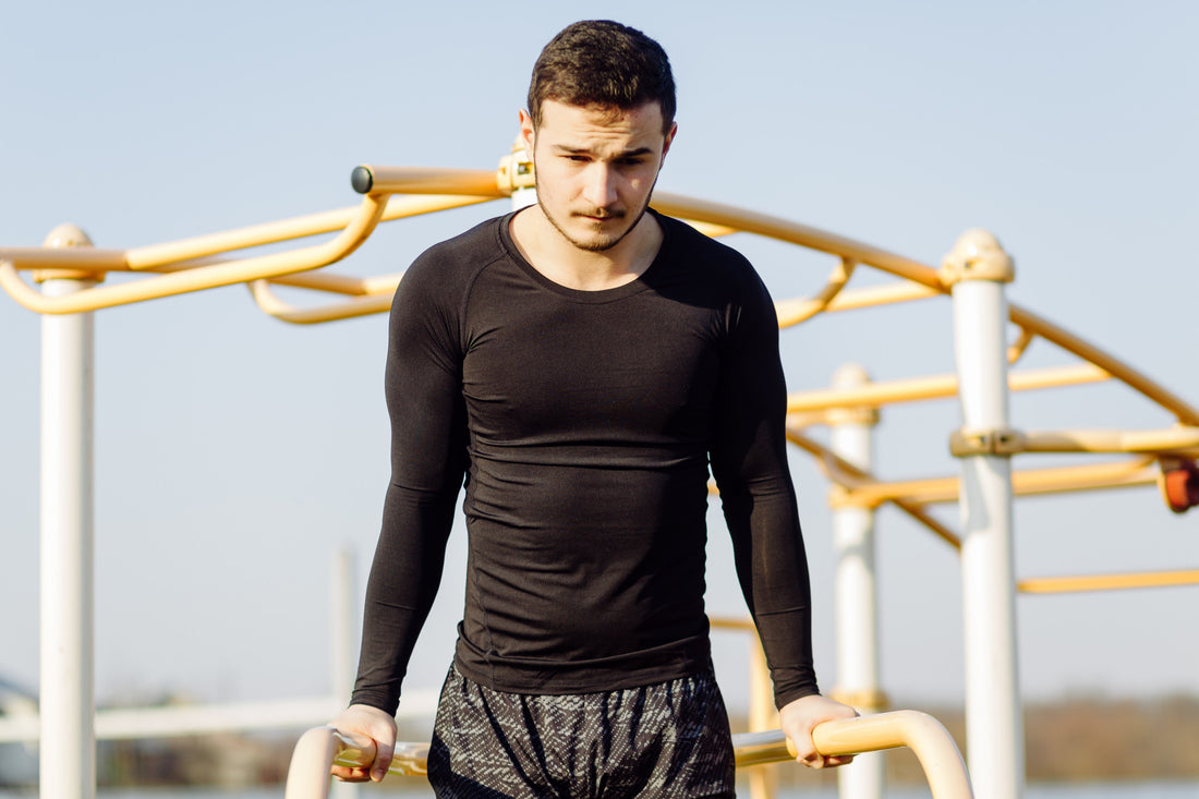 Do Compression Shirts Aid in Preserving Body Heat?