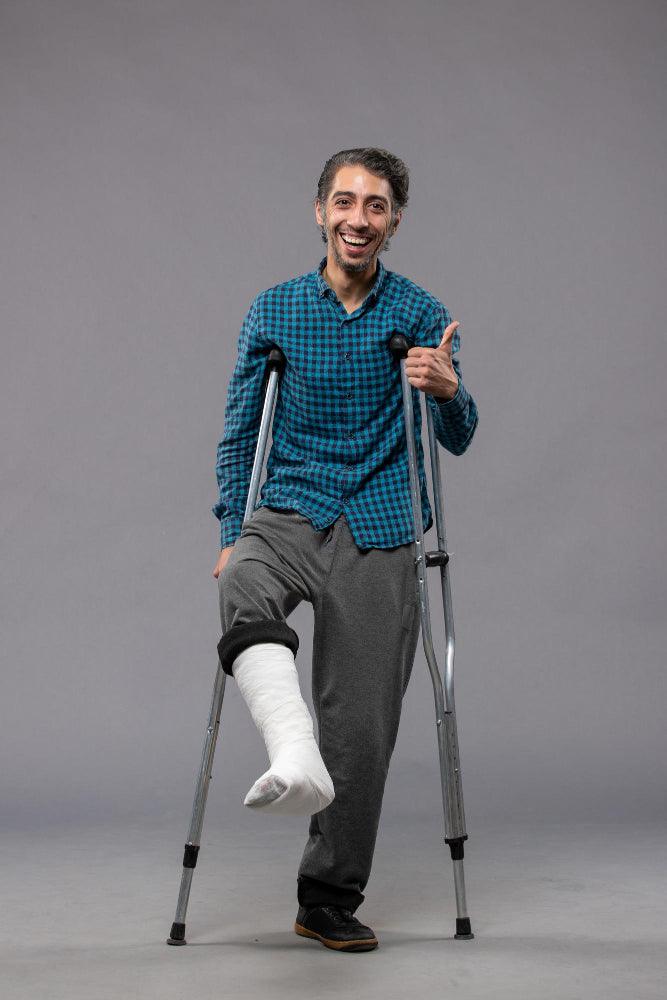 How to Walk in a Walking Boot Without Crutches - Maves Apparel