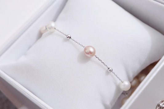 The Ultimate Guide to Personalized Jewelry Gifts