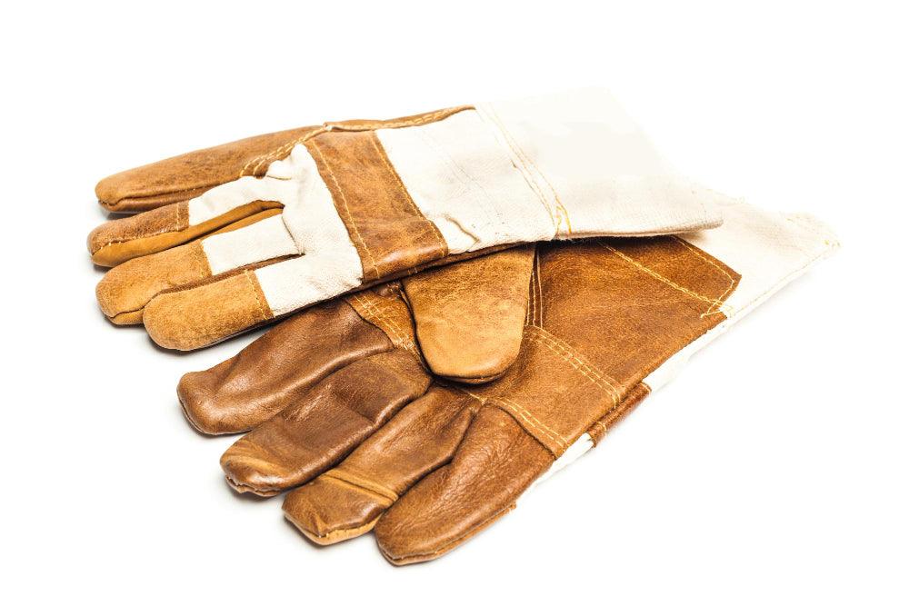 Shoeless Joe Gloves: A Classic Choice for Baseball Players - Maves Apparel