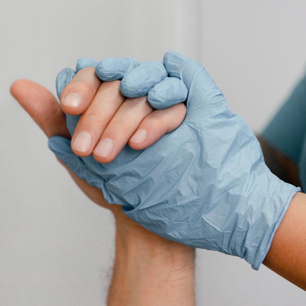 Top 5 Vinyl Gloves for Medical Use - Maves Apparel